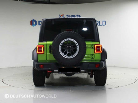 Jeep Wrangler — photo 04