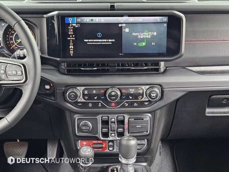 Jeep Wrangler — photo 14
