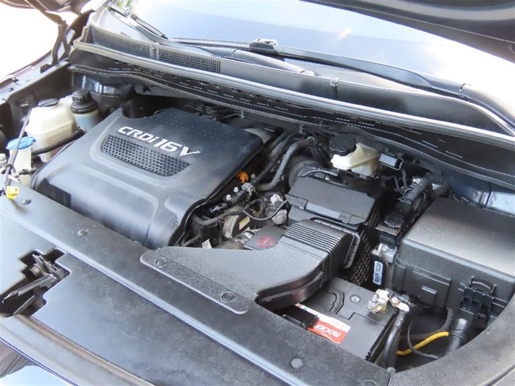 Kia Carnival — photo 20