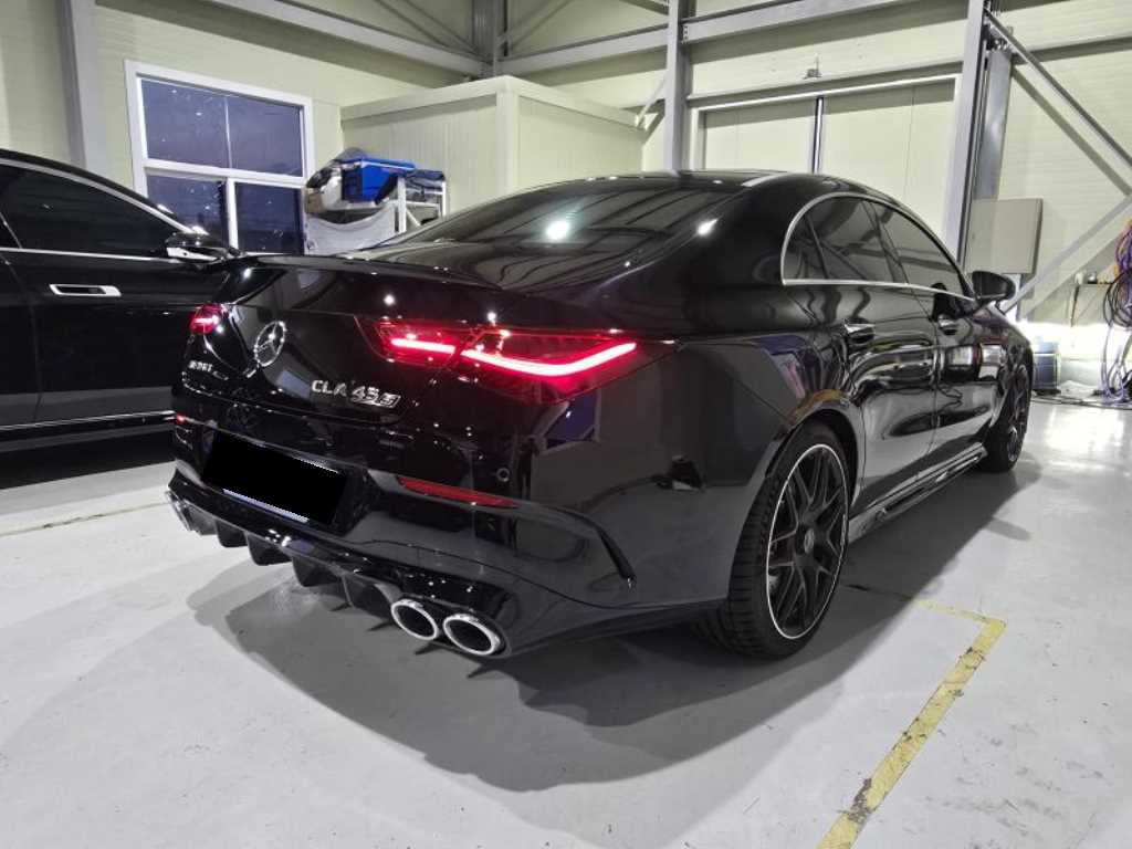 Mercedes-Benz CLA-Class — photo 02