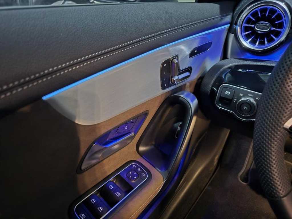 Mercedes-Benz CLA-Class — photo 10