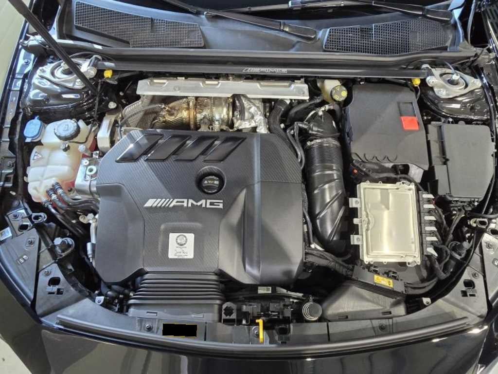 Mercedes-Benz CLA-Class — photo 15