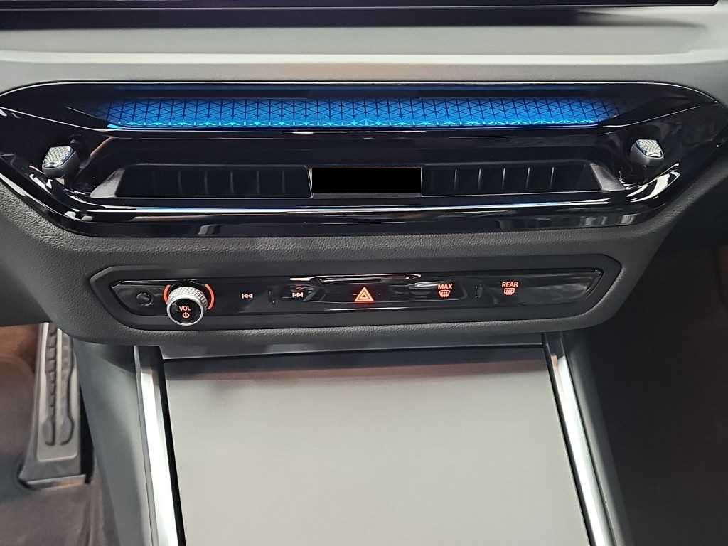 BMW M2 — photo 10
