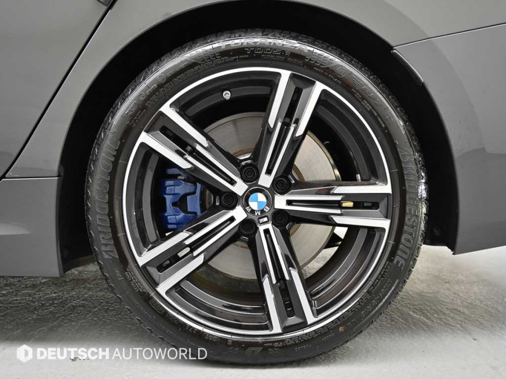 BMW 3-Series — photo 05