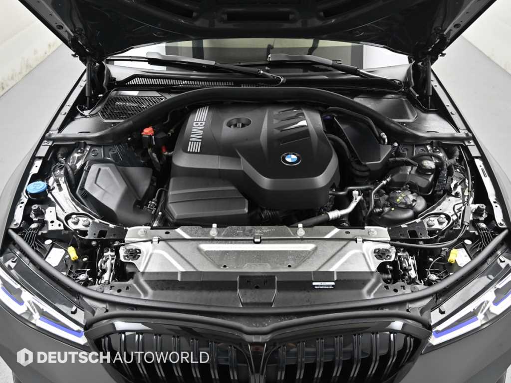 BMW 3-Series — photo 06