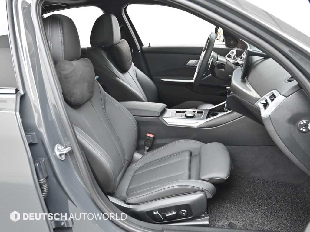 BMW 3-Series — photo 10