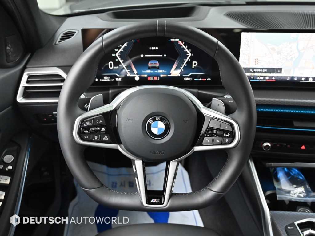 BMW 3-Series — photo 13
