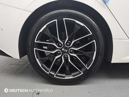 Kia K5 — photo 05