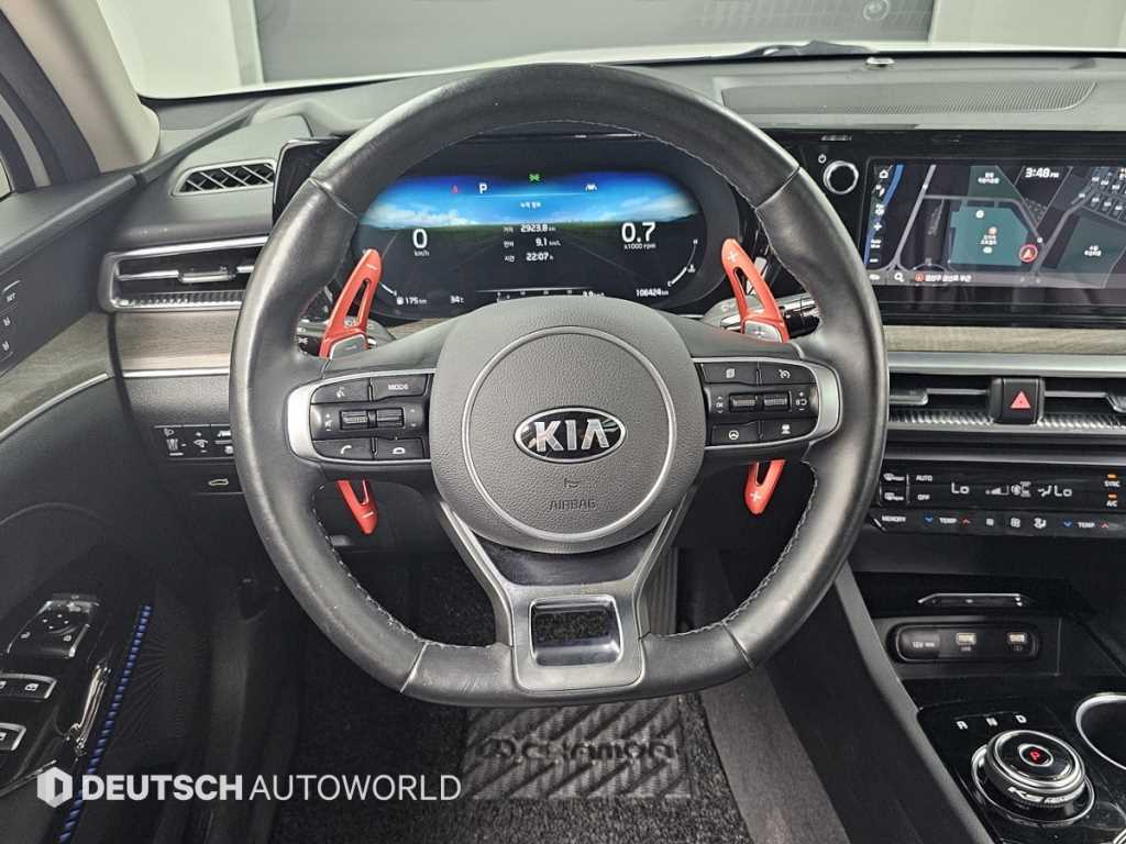 Kia K5 — photo 13