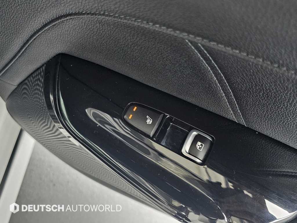 Kia K5 — photo 16