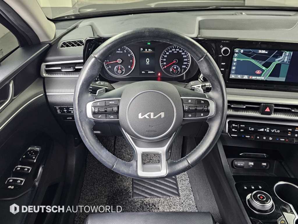 Kia K5 — photo 13