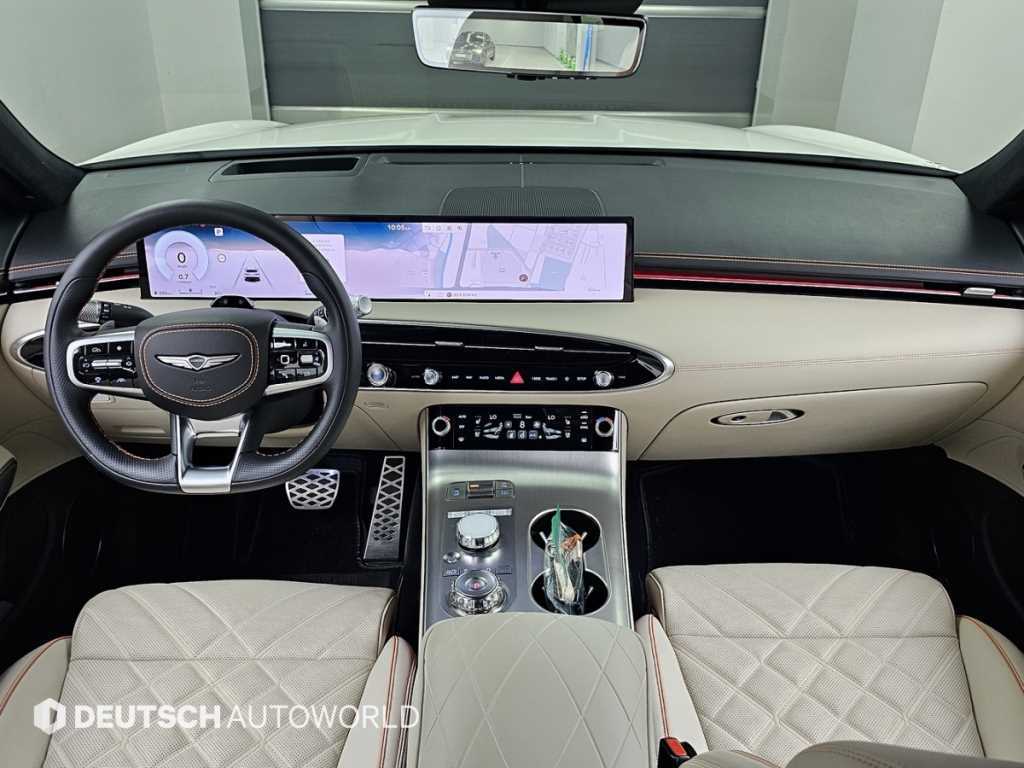 Genesis GV70 — photo 07