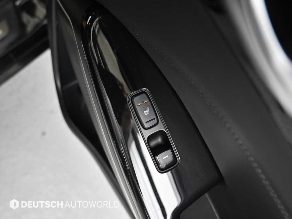 Kia K7 — photo 16