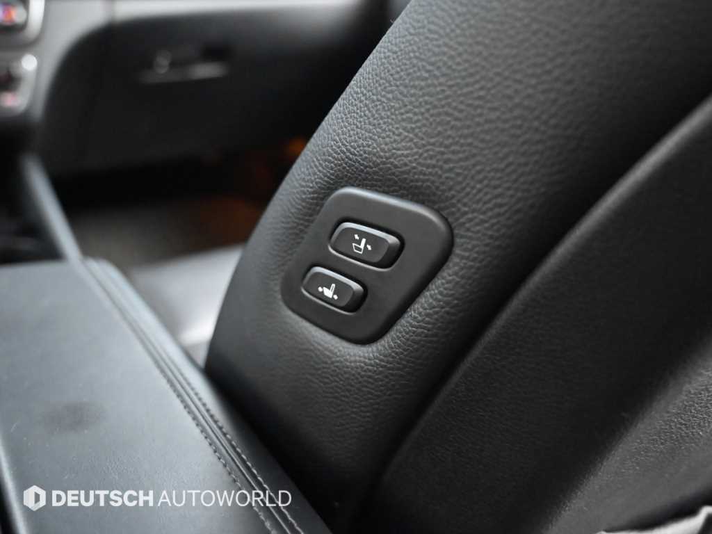 Kia K7 — photo 18
