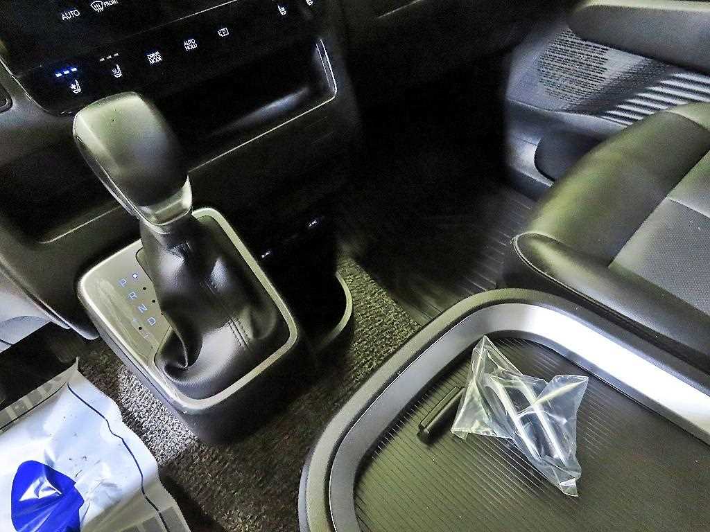 Hyundai Staria — photo 12