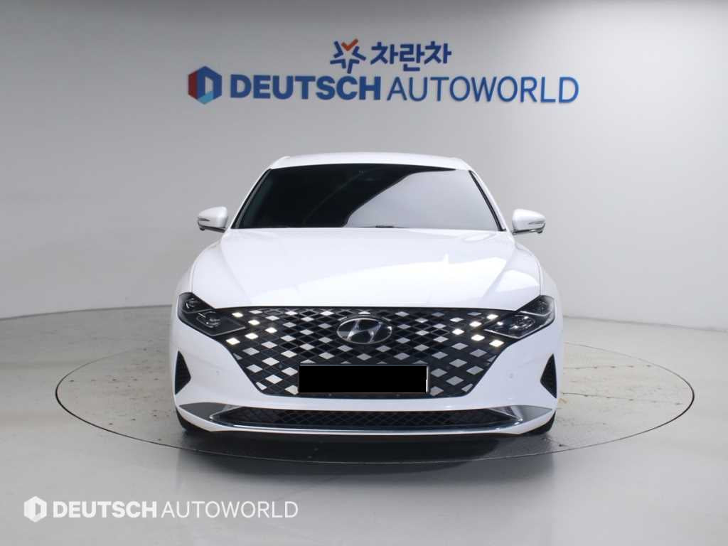 Hyundai Grandeur — photo 03