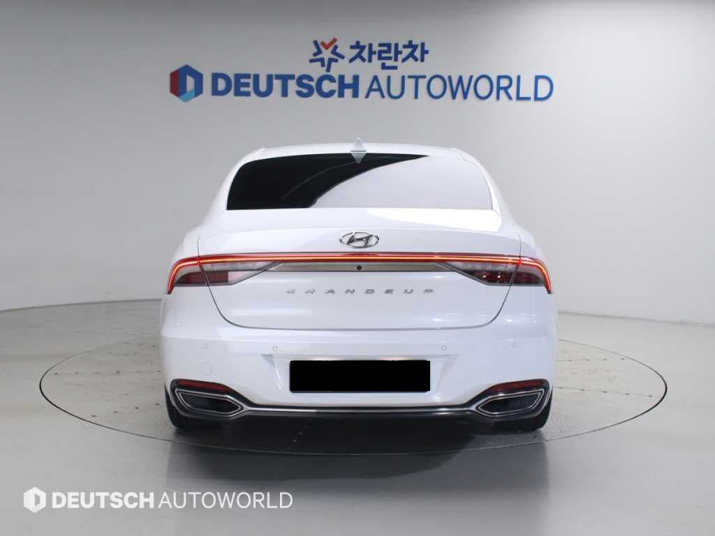 Hyundai Grandeur — photo 04
