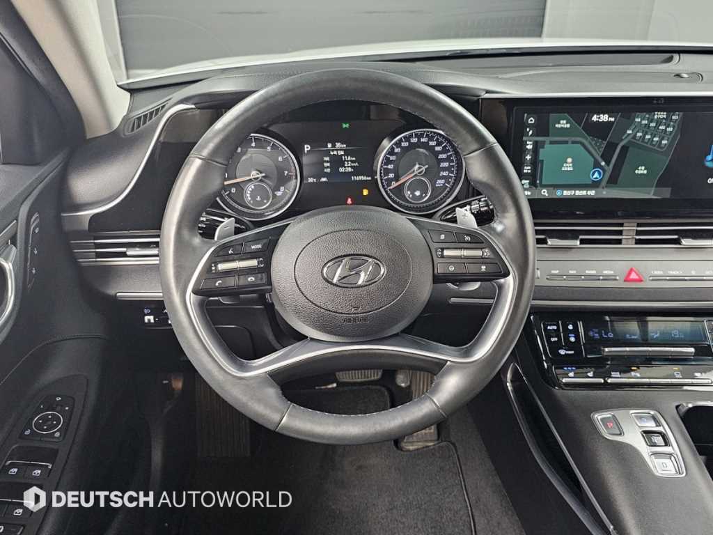 Hyundai Grandeur — photo 13