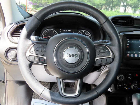 Jeep Renegade — photo 08