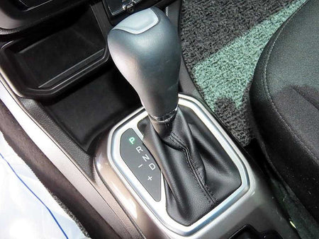 Jeep Renegade — photo 10