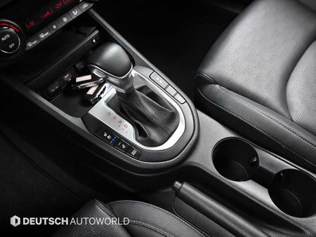 Kia K3 — photo 09