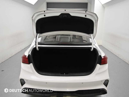 Kia K3 — photo 19