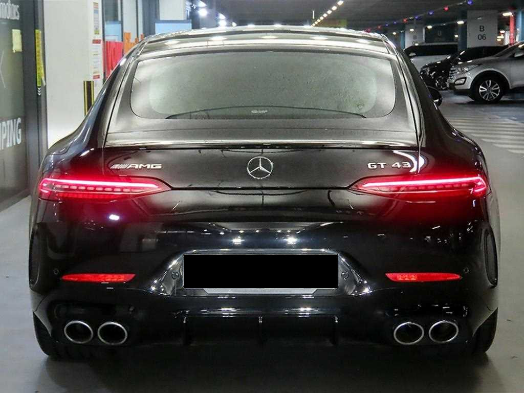 Mercedes-Benz AMG GT — photo 05