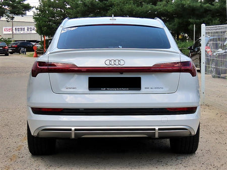 Audi e-tron — photo 04