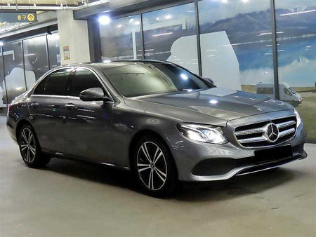 Mercedes-Benz E-Class — photo 02