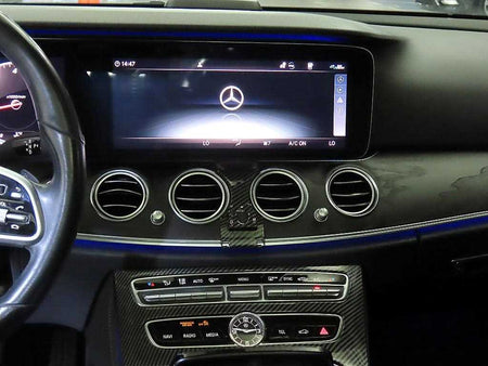 Mercedes-Benz E-Class — photo 11