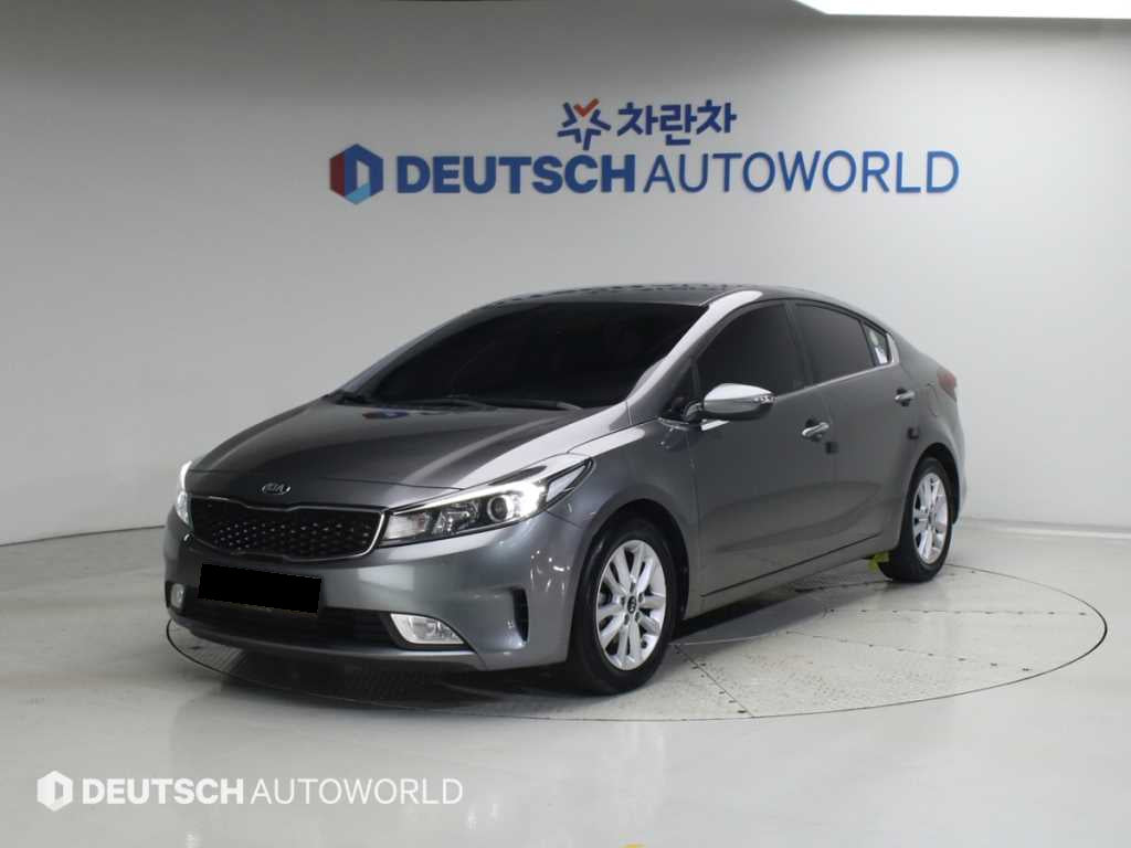 Kia K3 — photo 01