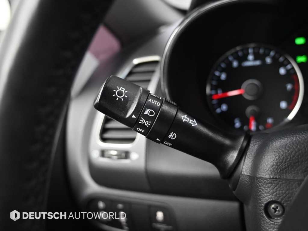 Kia K3 — photo 14