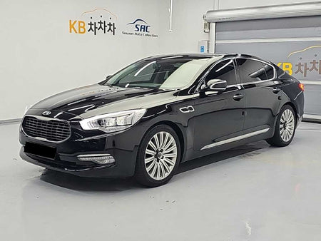 Kia K9 — photo 01