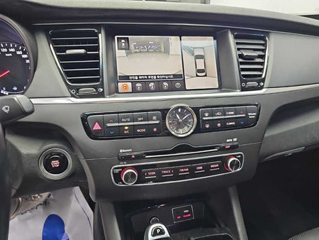Kia K9 — photo 10