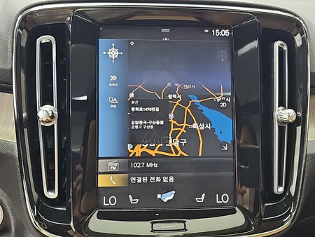 Volvo XC40 — photo 15