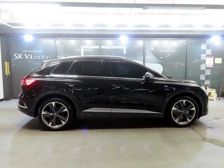 Audi Q4 e-tron — photo 03