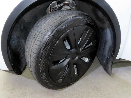 Tesla Model Y — photo 19