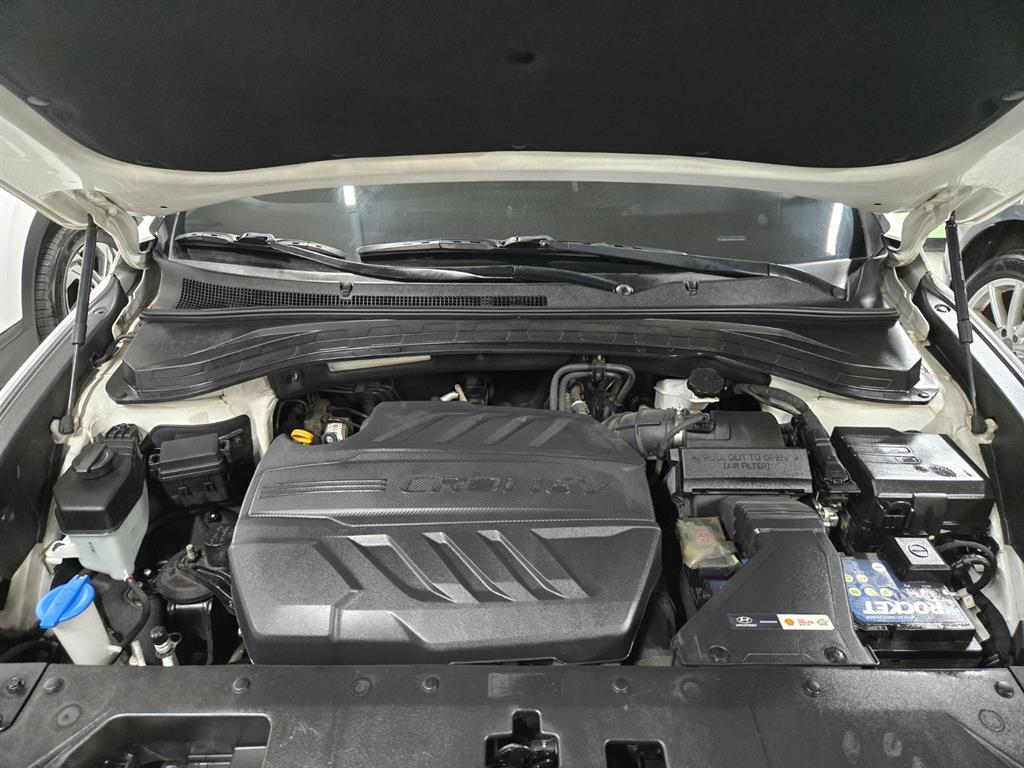 Hyundai Santafe — photo 19
