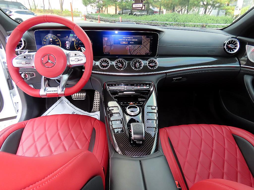 Mercedes-Benz AMG GT — photo 07