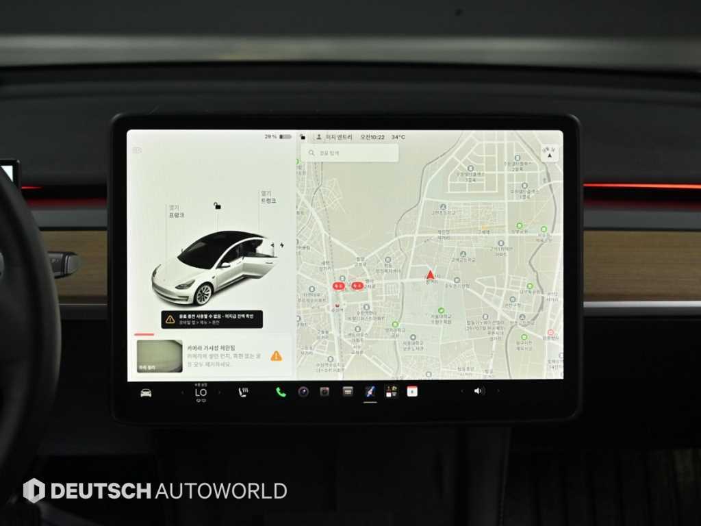 Tesla Model 3 — photo 14