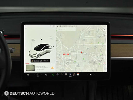 Tesla Model 3 — photo 14