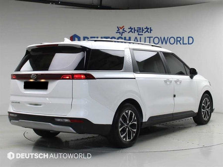 Kia Carnival — photo 02