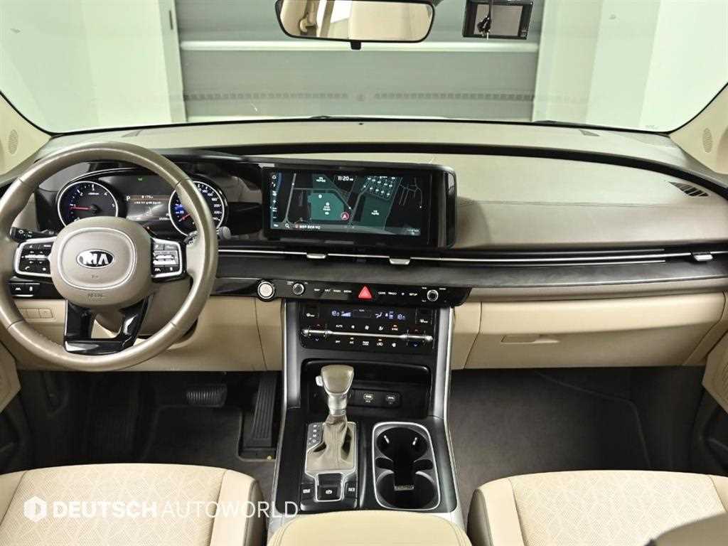 Kia Carnival — photo 07