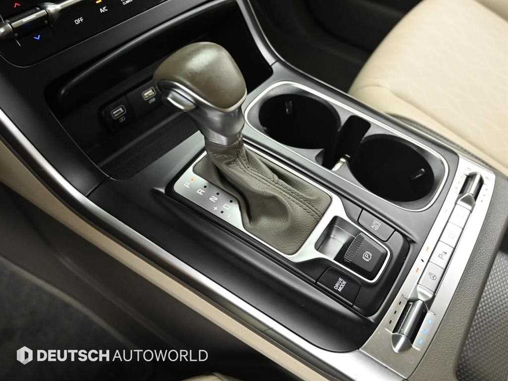 Kia Carnival — photo 09