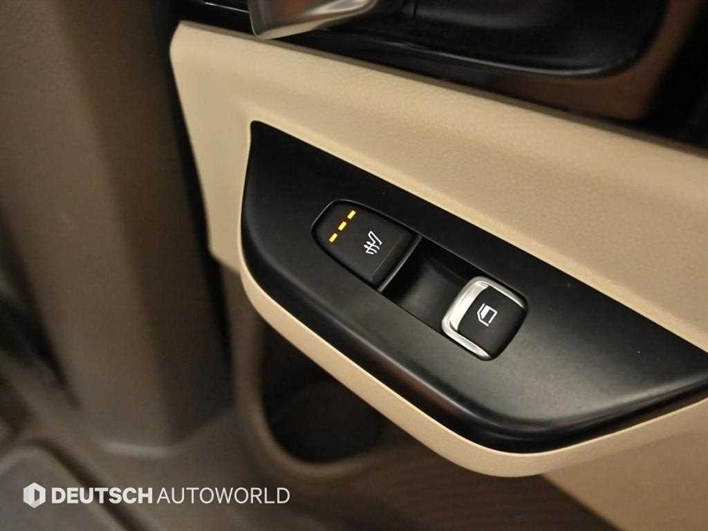Kia Carnival — photo 16