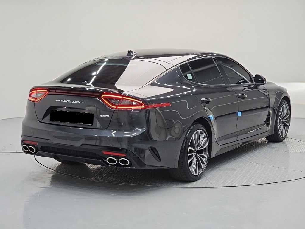 Kia Stinger — photo 04