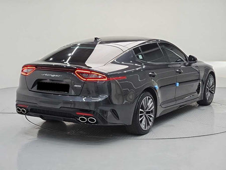 Kia Stinger — photo 04