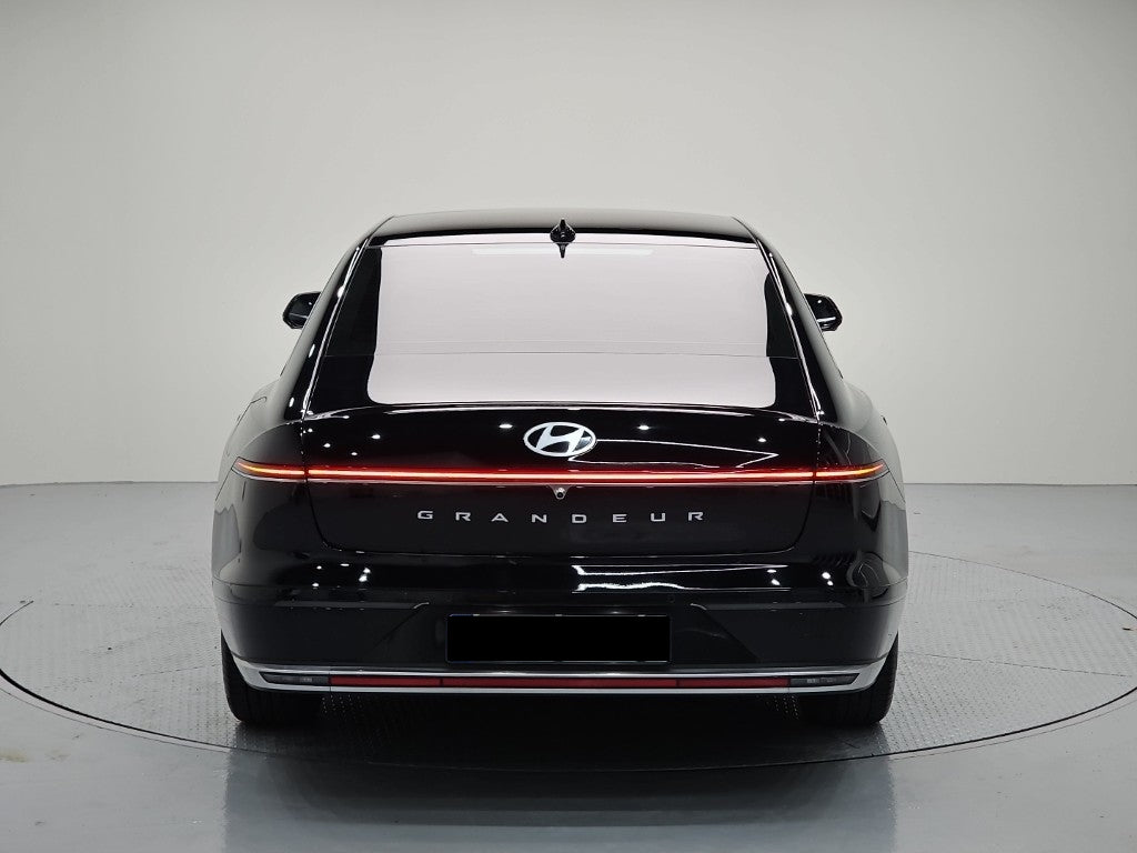 Hyundai Grandeur — photo 03