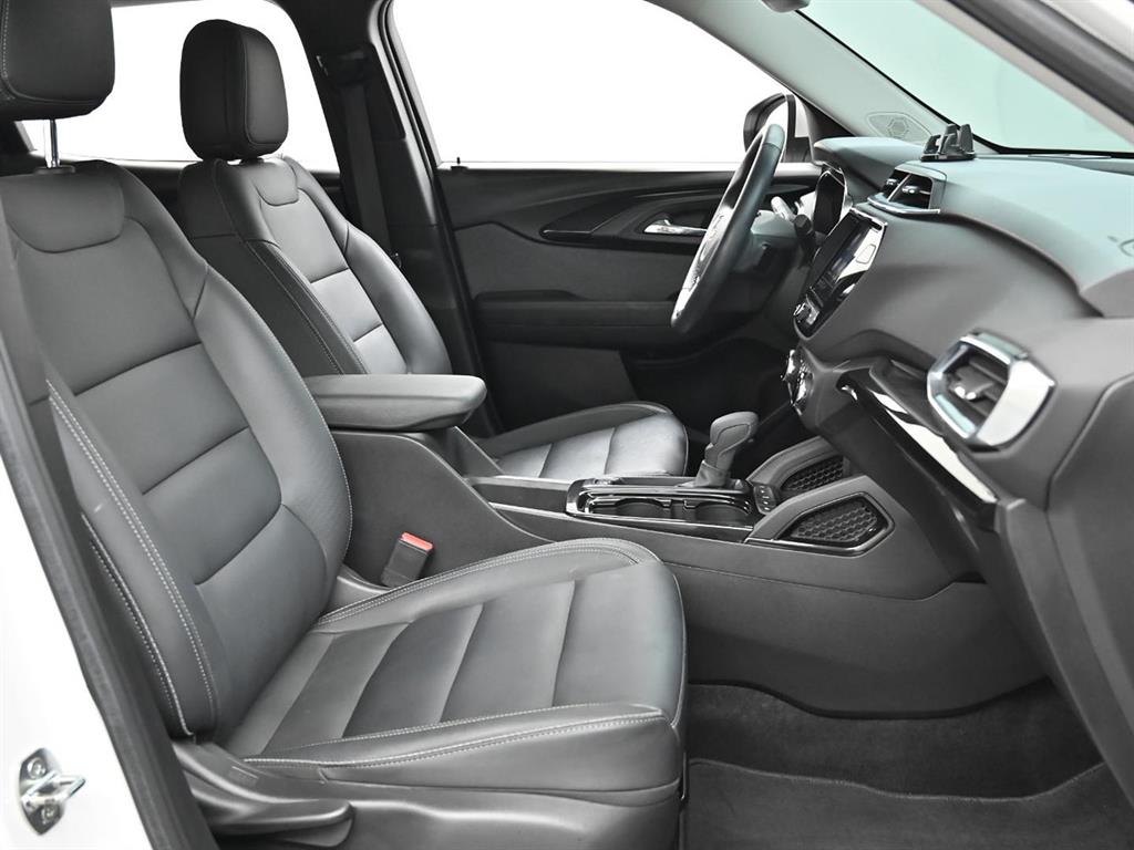 CHEVROLET Trailblazer — photo 09