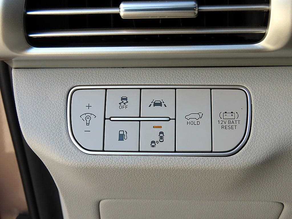 Hyundai Nexo — photo 11